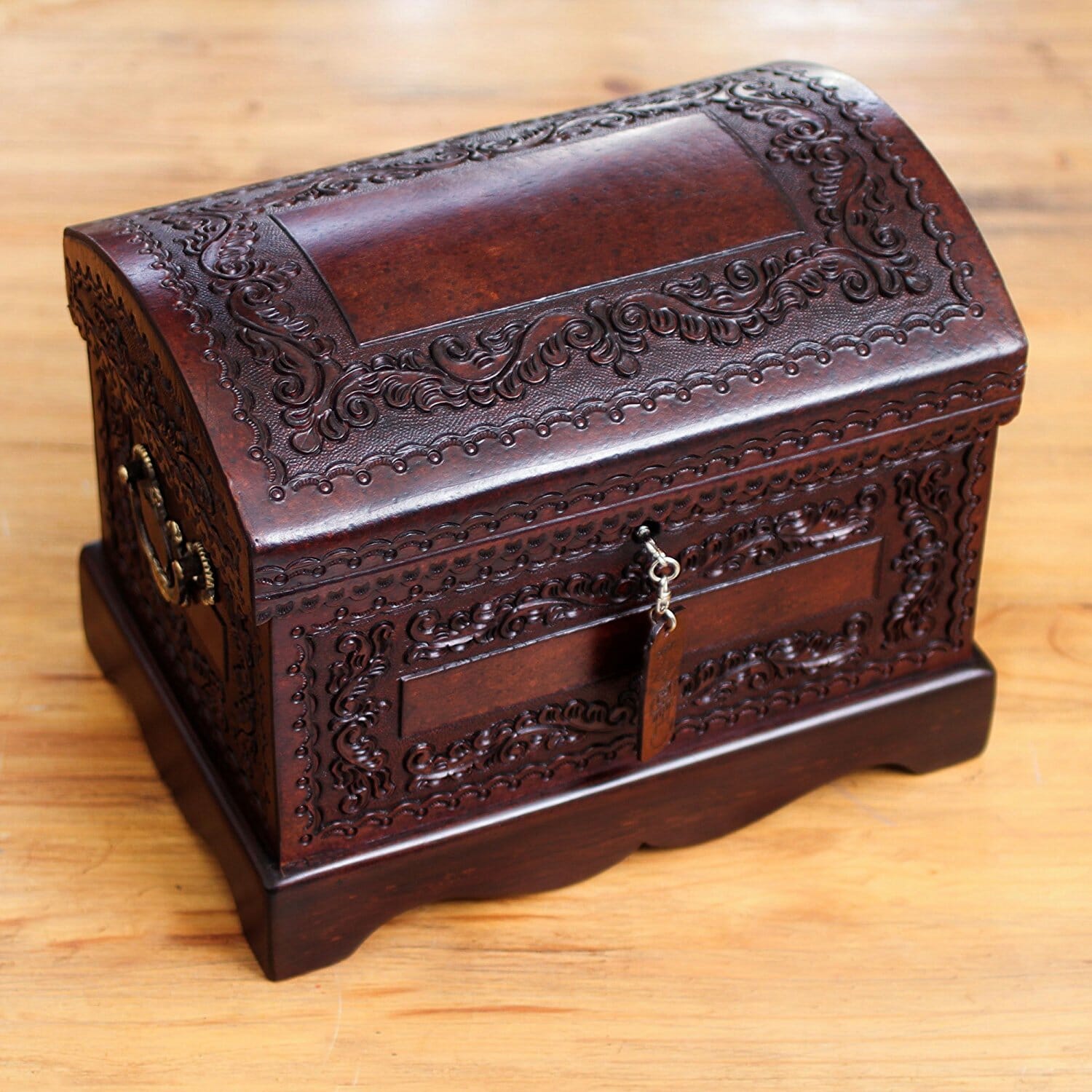 elegant lock box stash box